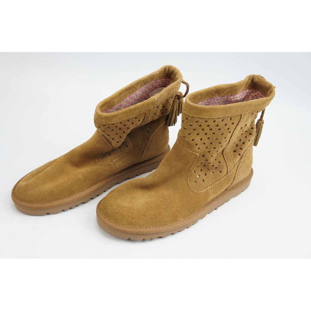 UGG Boots Austalia Kaelou Girls Size 3 Brown Star Perforated Tassel 1006648K VGC